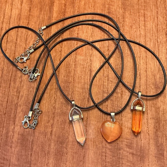 Beautiful lot of 3 Necklaces, 22” - Picture 1 of 2